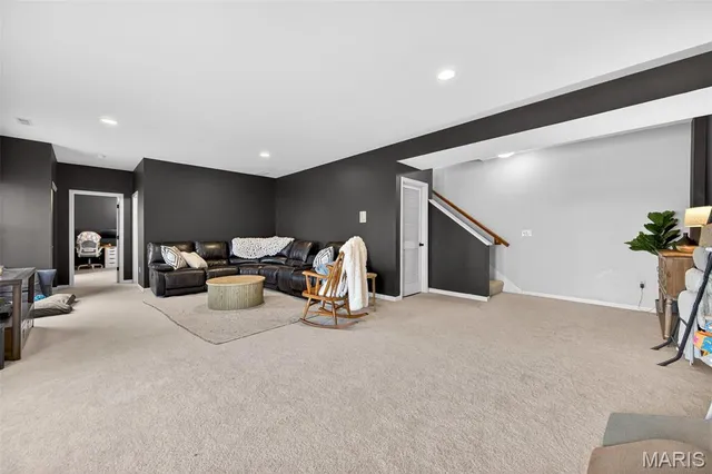 $370,000 | 1207 Briarchase Drive, Lake St. Louis, MO 63367