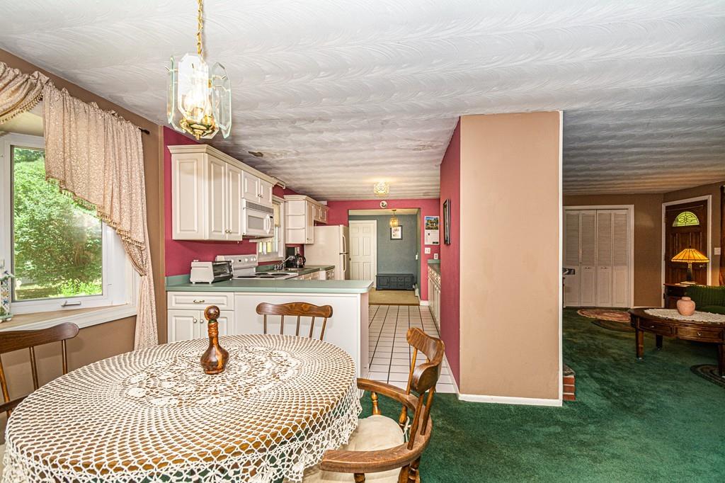 7 Craig Road Chelmsford, MA 01824 - Photo 10 of 42
