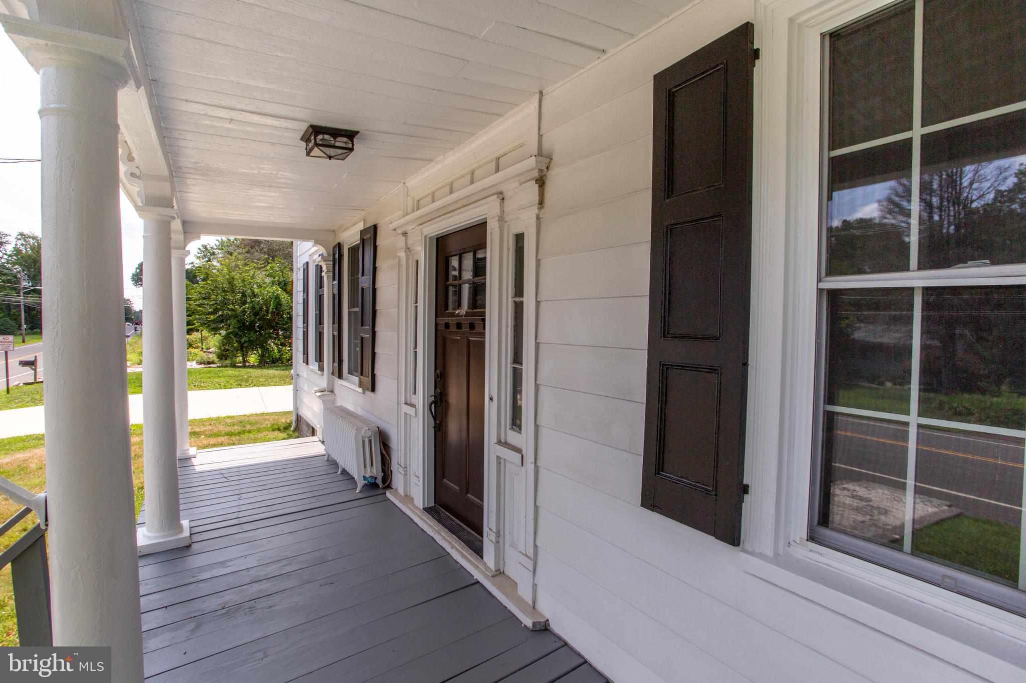 173 Old Cranbury Road Cranbury, NJ 08512 - Photo 4 of 53