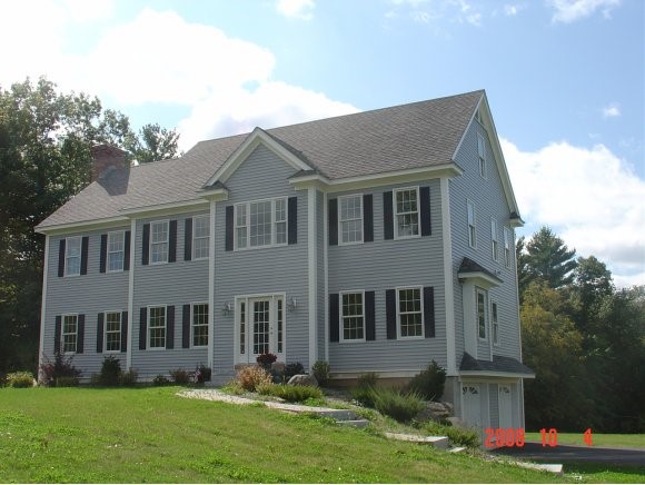 2 Weare Road Kensington, NH 03833 - Photo 1 of 1