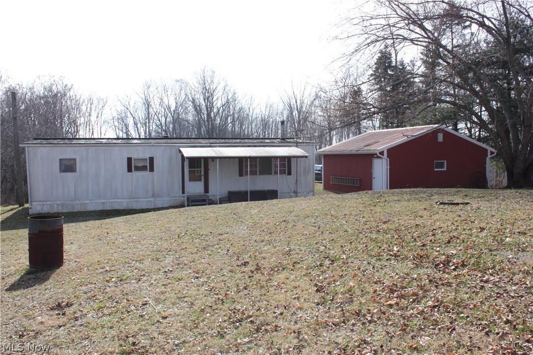 74782 Science Hill Road Kimbolton, OH 43749 - Photo 4 of 26 Rear of Home and Garage