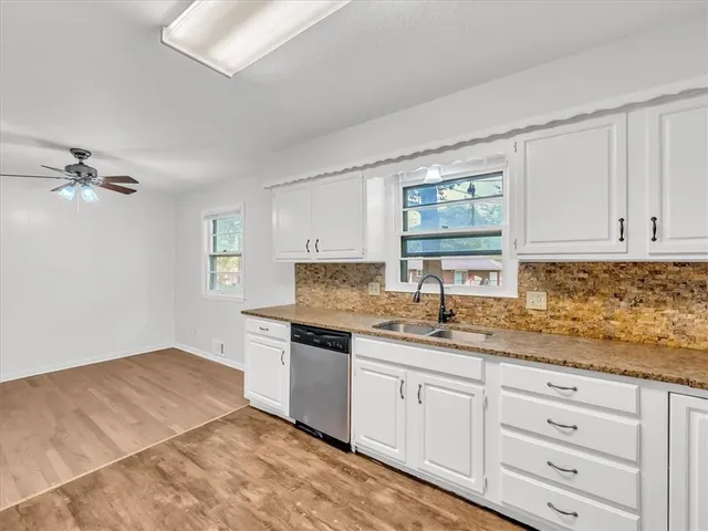 $195,000 | 3717 South Hocker Drive, Independence, MO 64055