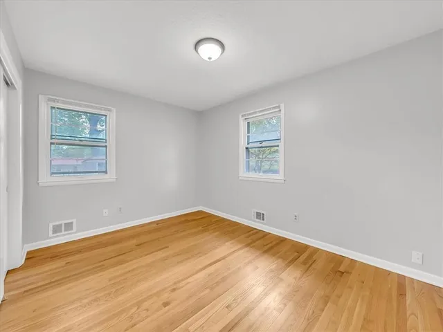 $195,000 | 3717 South Hocker Drive, Independence, MO 64055