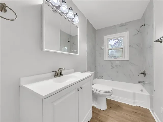 $195,000 | 3717 South Hocker Drive, Independence, MO 64055