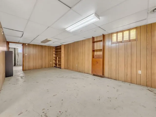 $195,000 | 3717 South Hocker Drive, Independence, MO 64055