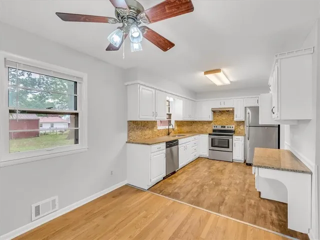 $195,000 | 3717 South Hocker Drive, Independence, MO 64055