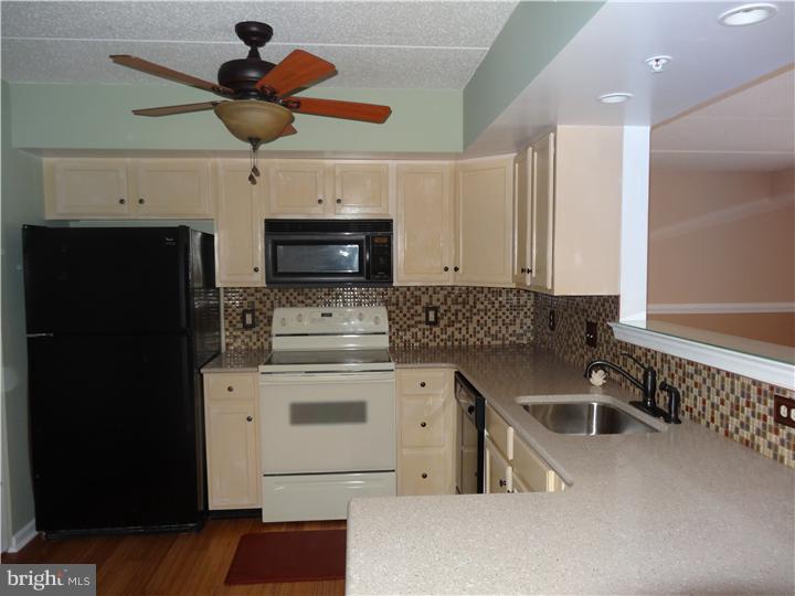 222 Brandon Road Norristown, PA 19403 - Photo 6 of 19 Gallery Image 6