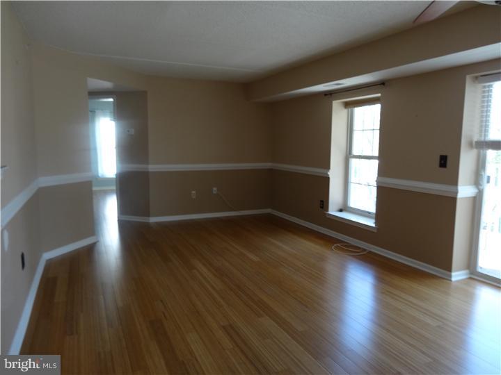 222 Brandon Road Norristown, PA 19403 - Photo 8 of 19 Gallery Image 8