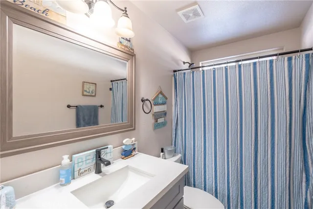 $464,900 | 21044 Wisteria Street, Apple Valley, CA 92308