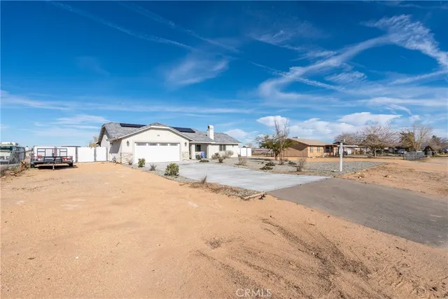 $464,900 | 21044 Wisteria Street, Apple Valley, CA 92308