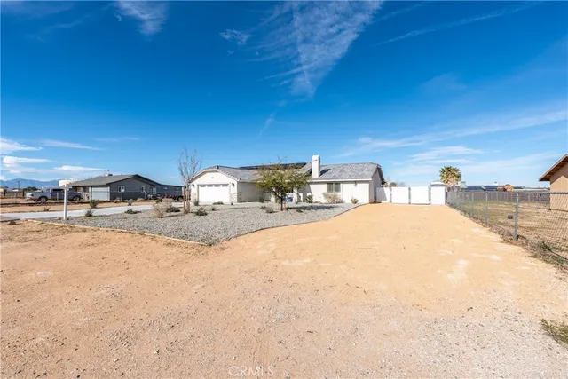 $464,900 | 21044 Wisteria Street, Apple Valley, CA 92308