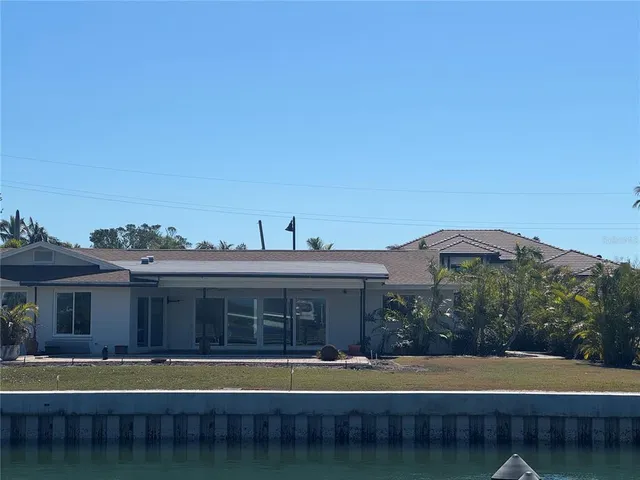 $1,650,000 | 721 Emerald Harbor Drive, Longboat Key, FL 34228