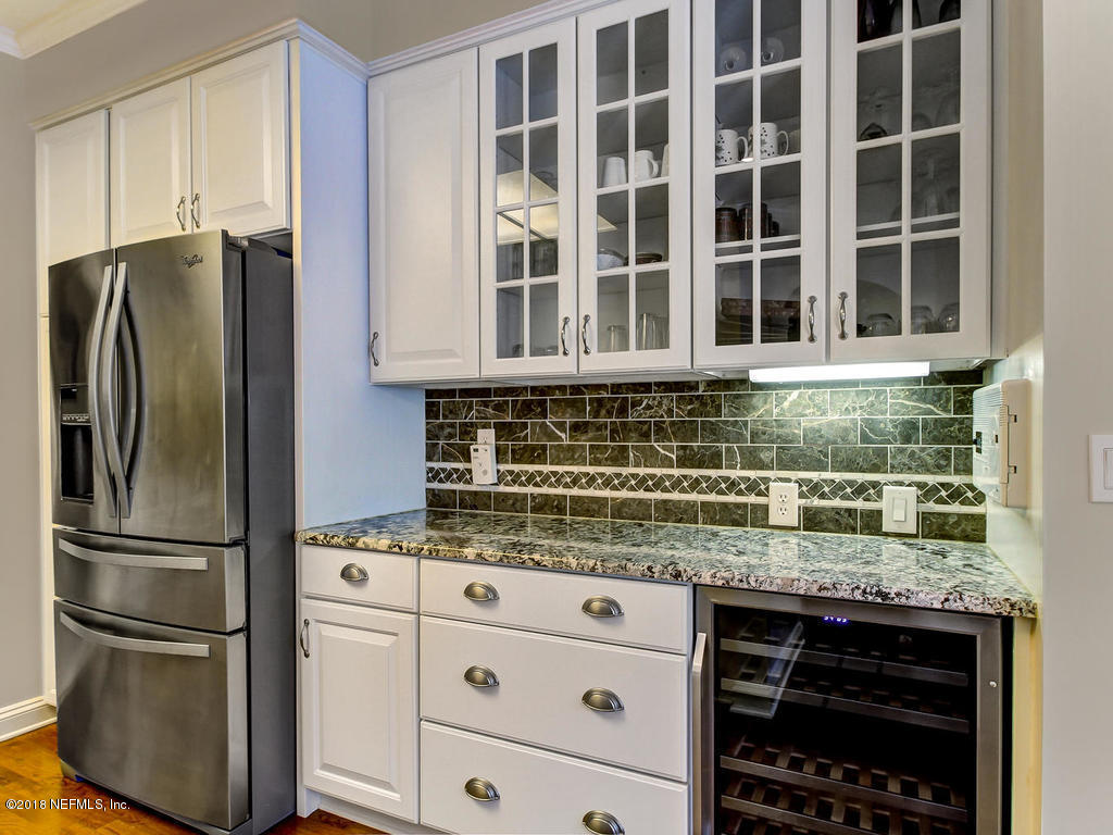 4094 Timuquana Road Jacksonville, FL 32244 - Photo 21 of 51 KItchen