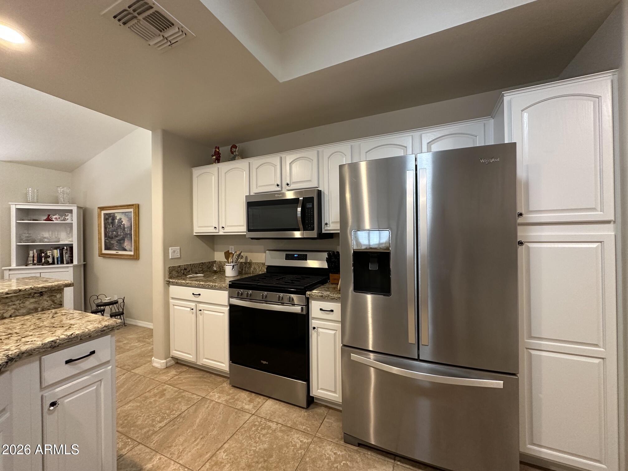 4202 East Broadway Road, Unit 17 Mesa, AZ 85206 - Photo 7 of 53 IMG_8961