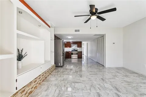 $219,000 | 4918 Wabash Street, Unit 4918, Metairie, LA 70001