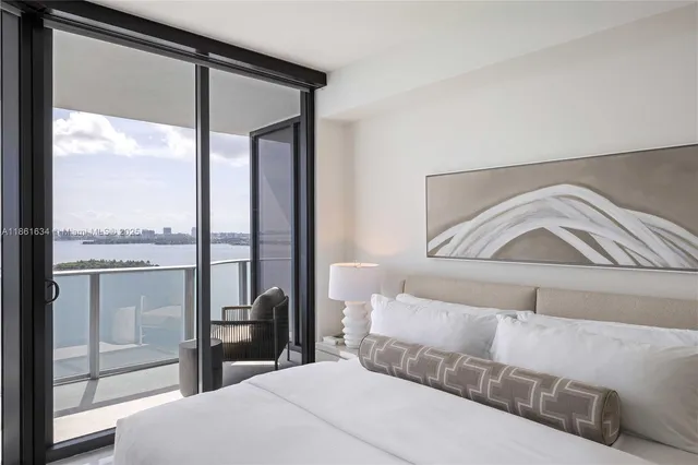 $1,699,000 | 700 Northeast 24th Street, Unit 1802, Miami, FL 33137