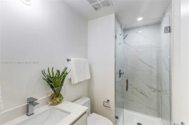 $1,699,000 | 700 Northeast 24th Street, Unit 1802, Miami, FL 33137