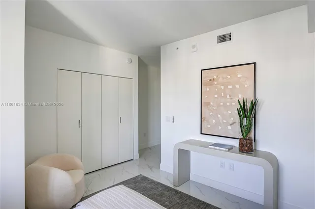 $1,699,000 | 700 Northeast 24th Street, Unit 1802, Miami, FL 33137