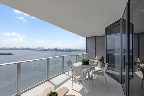 $1,699,000 | 700 Northeast 24th Street, Unit 1802, Miami, FL 33137