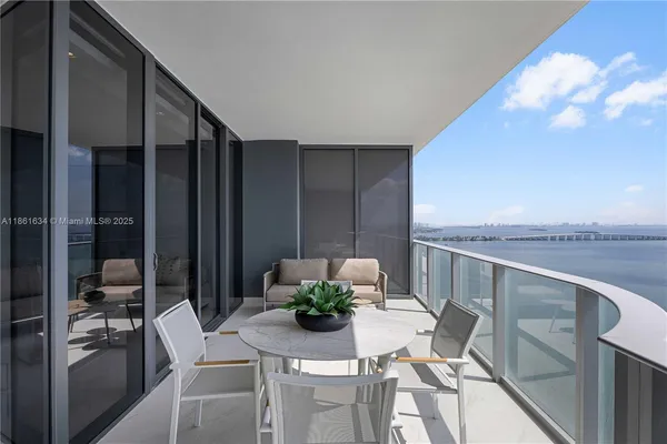 $1,499,000 | 700 Northeast 24th Street, Unit 1802, Miami, FL 33137
