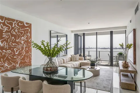 $1,699,000 | 700 Northeast 24th Street, Unit 1802, Miami, FL 33137