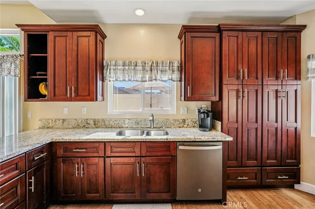 $659,900 | 42364 Corte Villosa, Temecula, CA 92592