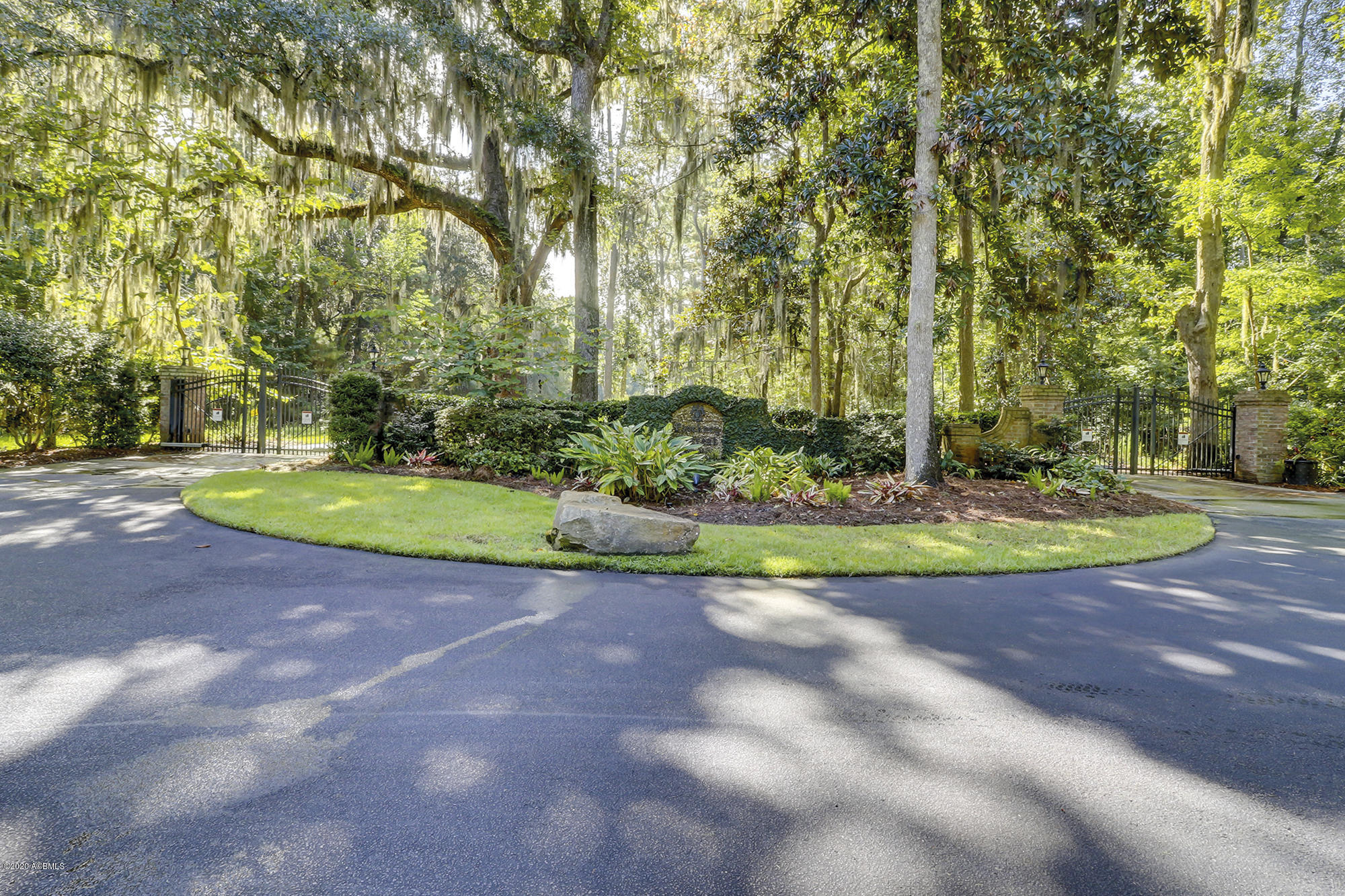 400 Commons Circle Beaufort, SC 29902 - Photo 49 of 50 400 Commons-LuxImCo-0091