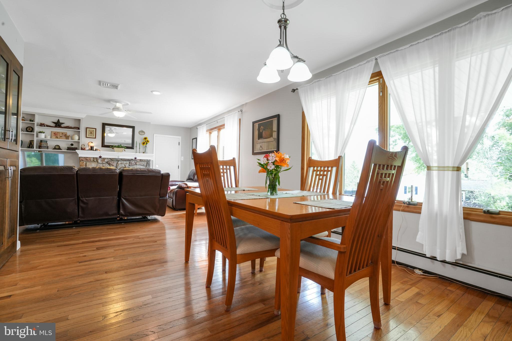 207 Hendricks Road Perkiomenville, PA 18074 - Photo 24 of 64 Dining room.