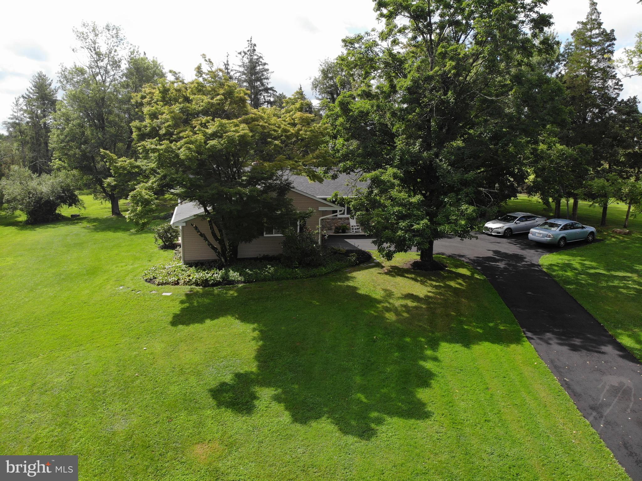 207 Hendricks Road Perkiomenville, PA 18074 - Photo 45 of 64 Entrance from Hendricks Rd