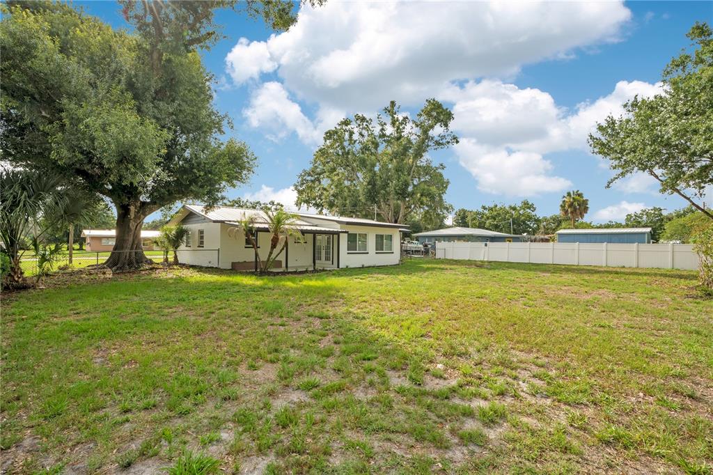 220 Riverside Drive Wauchula, FL 33873 - Photo 2 of 24