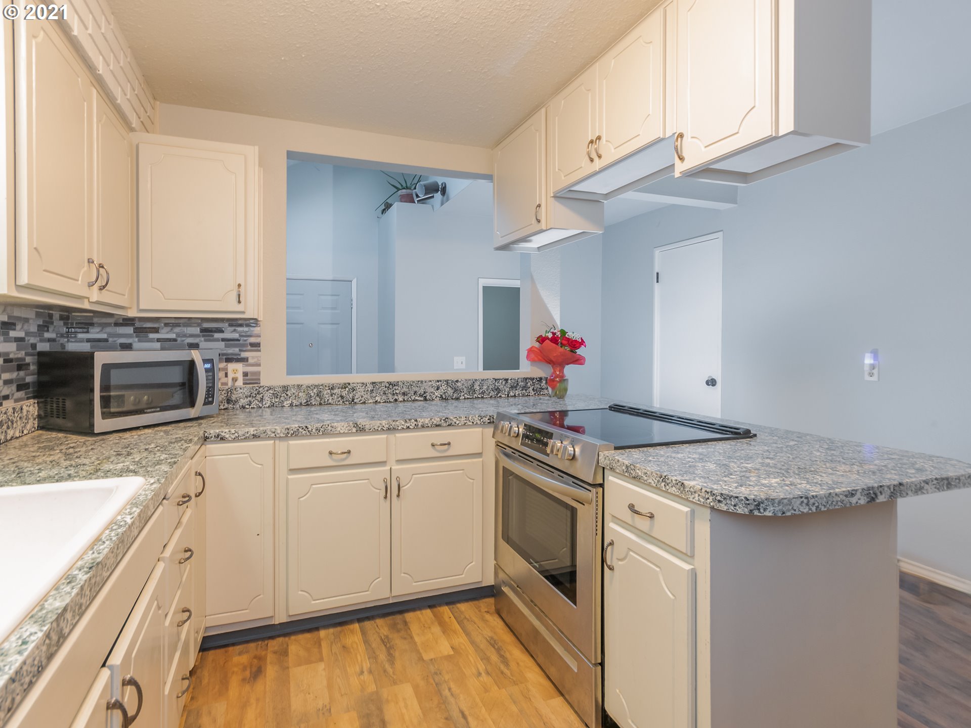 403 Southwest Canyon Loop Winlock, WA 98596 - Photo 11 of 23 Gallery Image 11