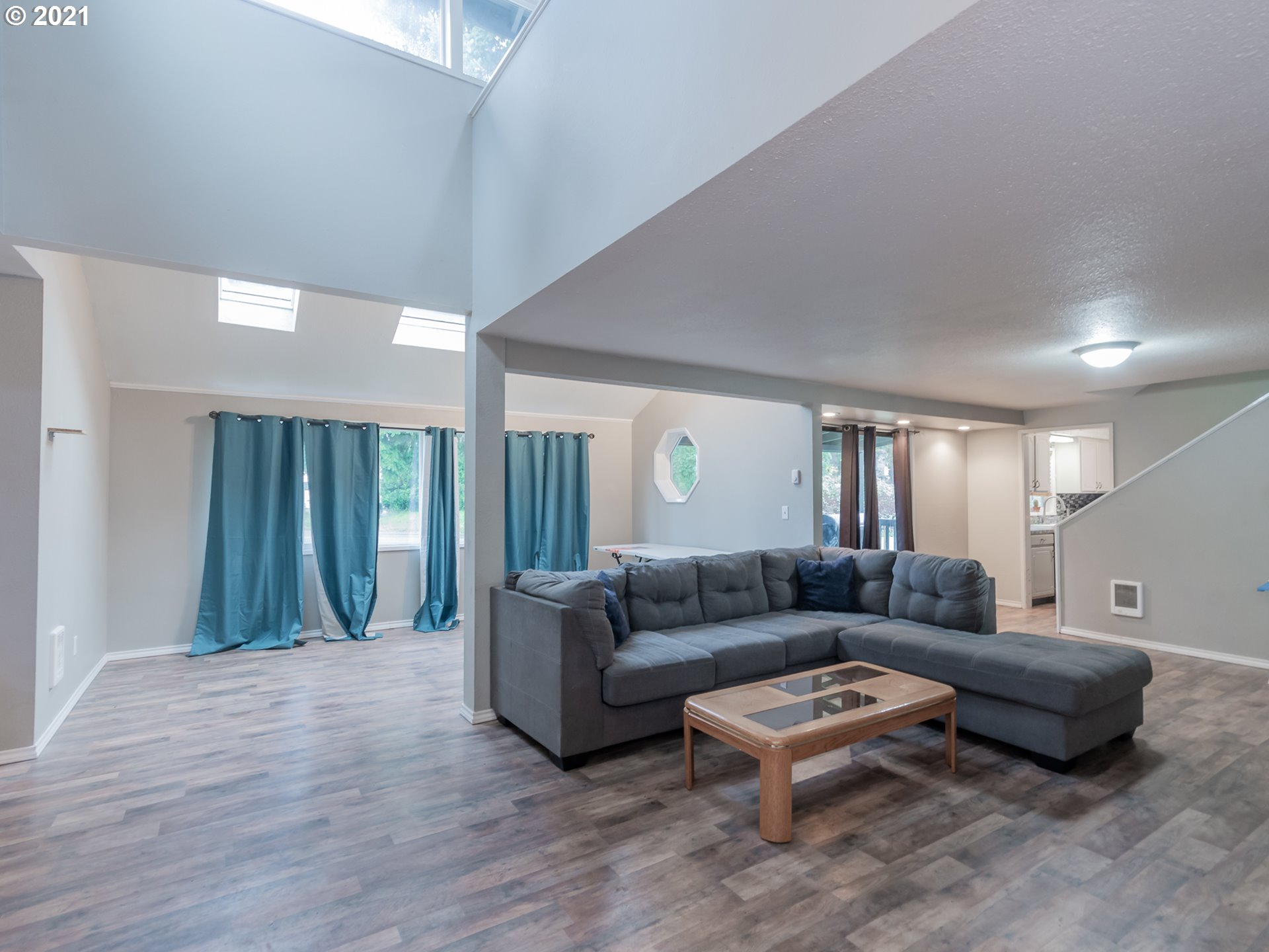 403 Southwest Canyon Loop Winlock, WA 98596 - Photo 4 of 23 Gallery Image 4