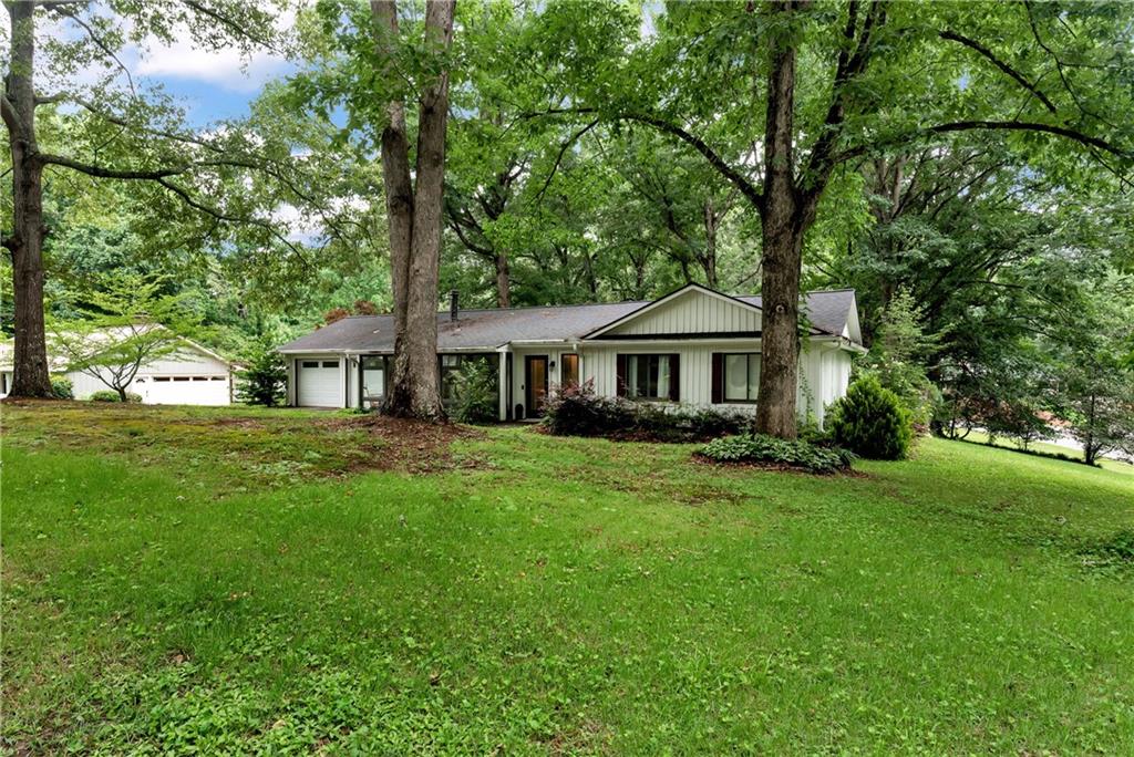 5045 Red Oak Lane Gainesville, GA 30506 - Photo 4 of 32