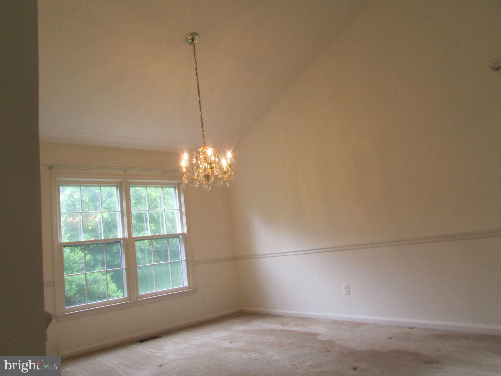 20517 Beaver Ridge Road Montgomery Village, MD 20886 - Photo 15 of 29 Dining Room