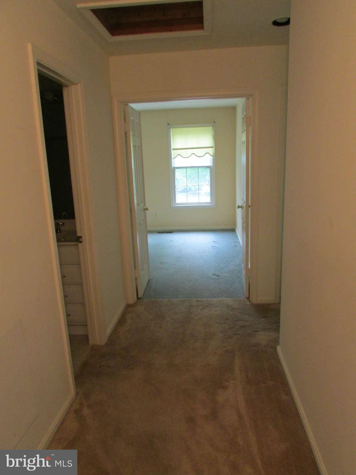 20517 Beaver Ridge Road Montgomery Village, MD 20886 - Photo 19 of 29 Interior (General)