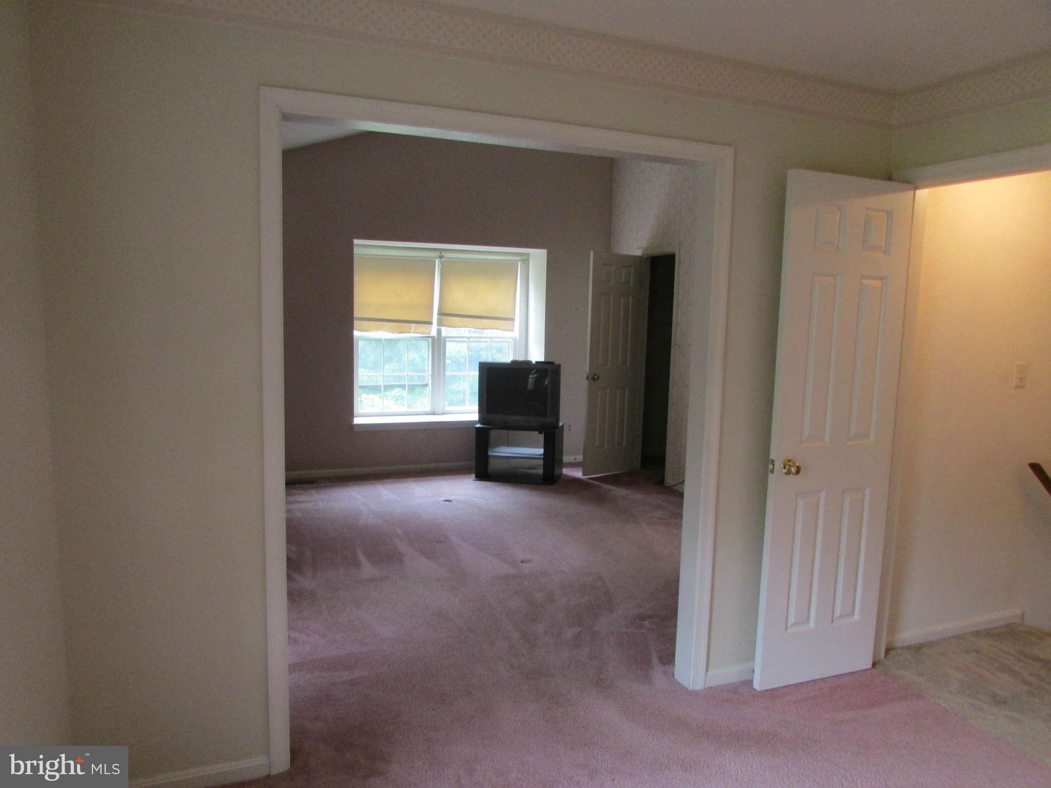 20517 Beaver Ridge Road Montgomery Village, MD 20886 - Photo 24 of 29 Bedroom (Master)