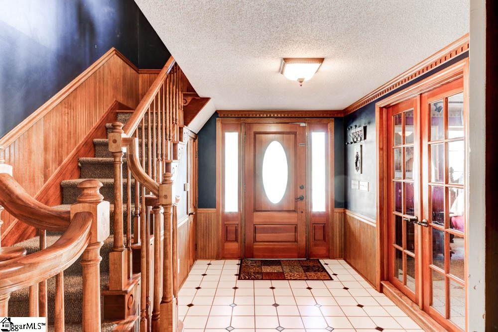4730 Farrs Bridge Road Easley, SC 29640 - Photo 7 of 36 Gallery Image 7