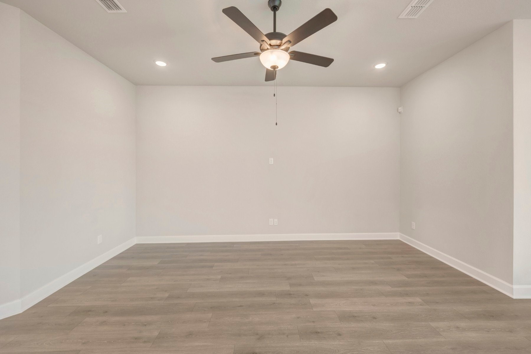 2722 Cottage Place Rosharon, TX 77583 - Photo 26 of 50 a view of an empty room
