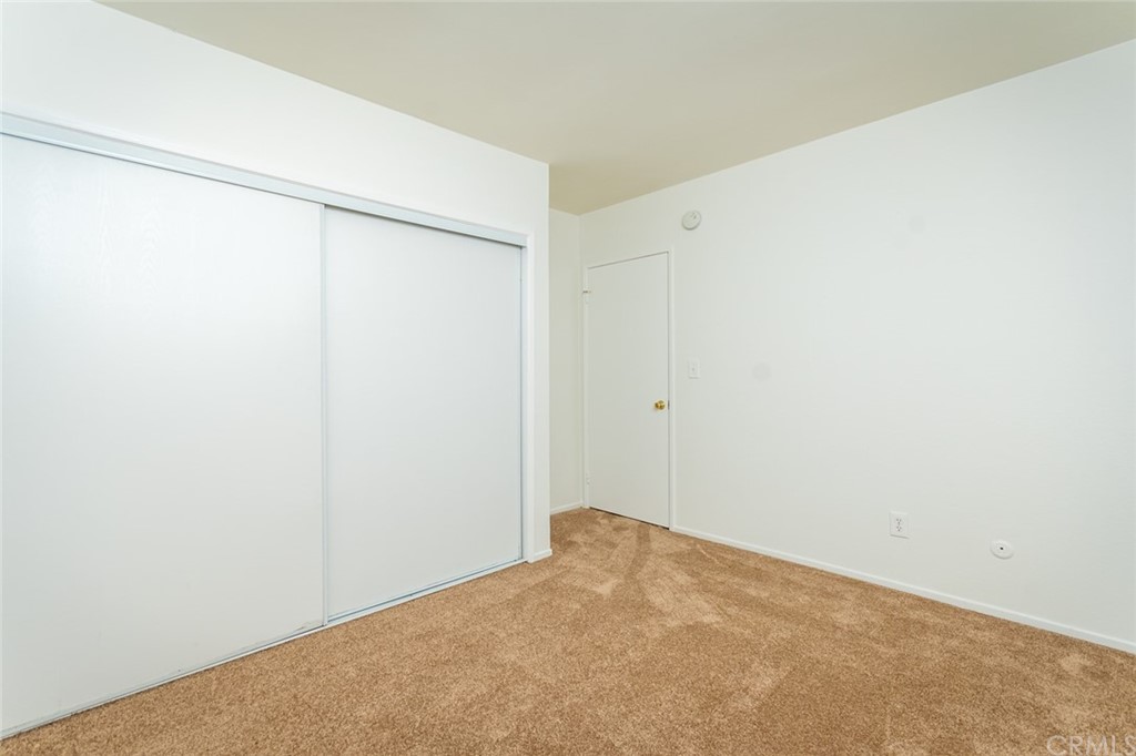 8865 Independence Avenue, Unit 26 Canoga Park, CA 91304 - Photo 15 of 40