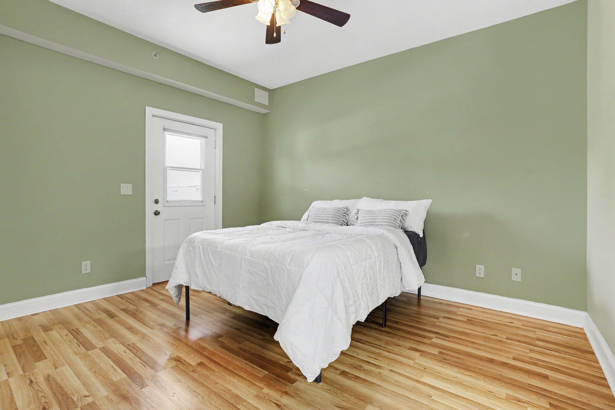 163 Portage Street Kalamazoo, MI 49007 - Photo 21 of 28 016_file_9240