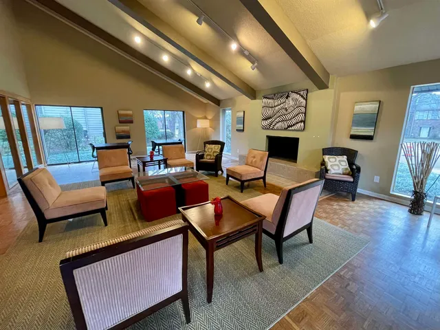 $250,000 | 1843 Eagle Branch Cove, Unit 50, Germantown, TN 38138