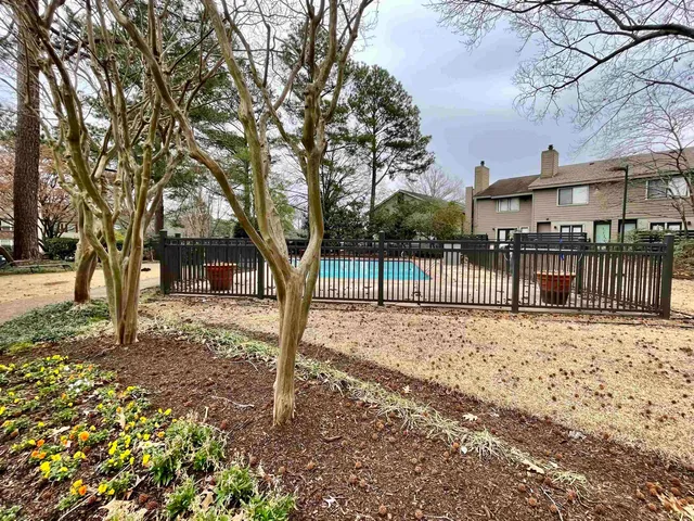 $250,000 | 1843 Eagle Branch Cove, Unit 50, Germantown, TN 38138