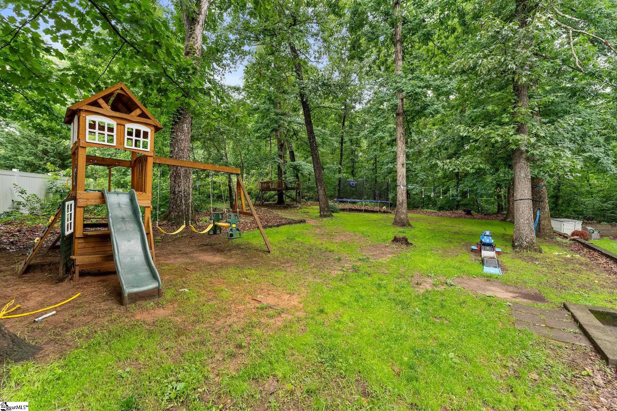 159 Plantation Drive Easley, SC 29642 - Photo 10 of 35
