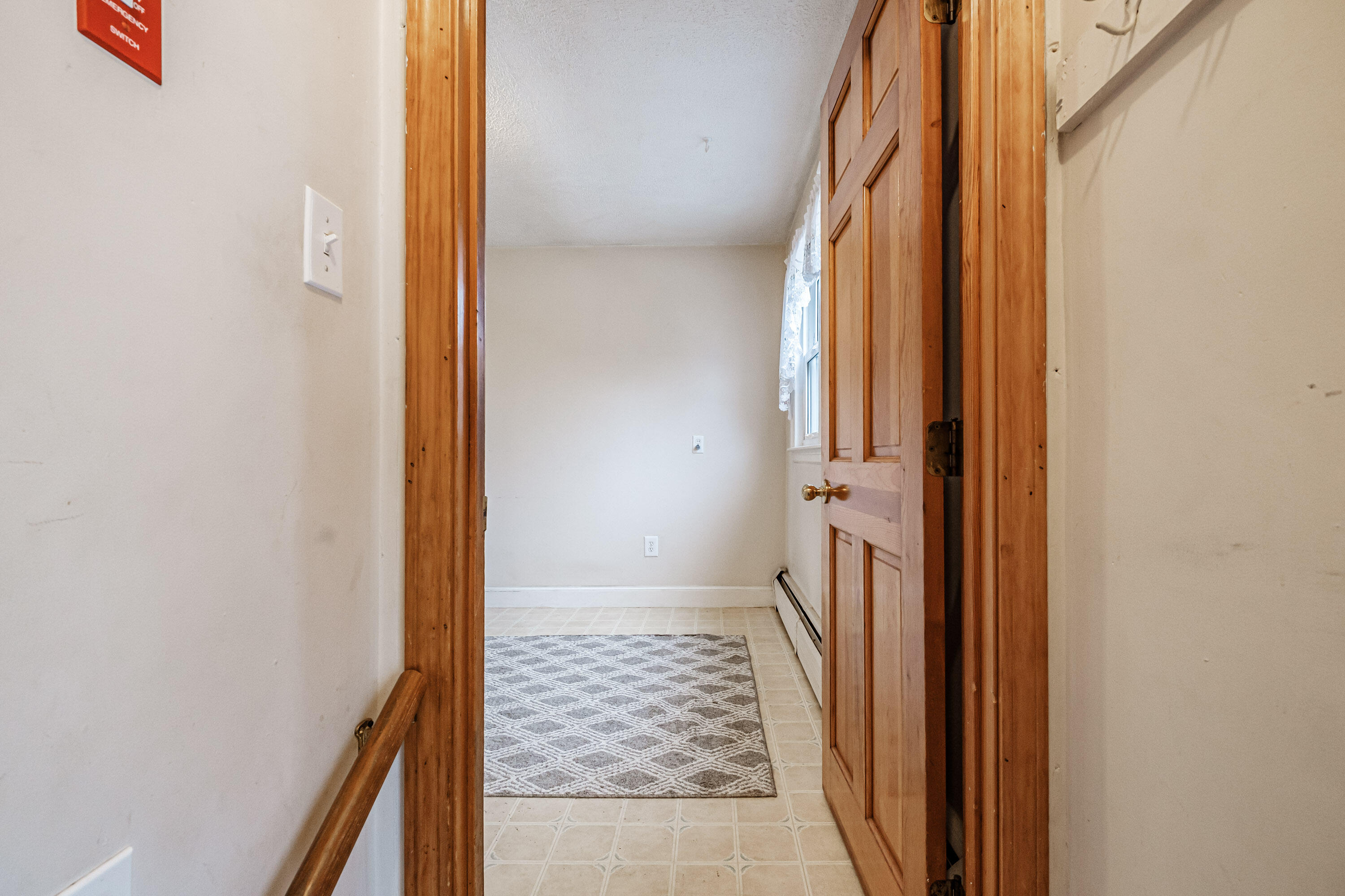 90 Bonnybriar Road South Portland, ME 04106 - Photo 5 of 34 20241209gp-61011