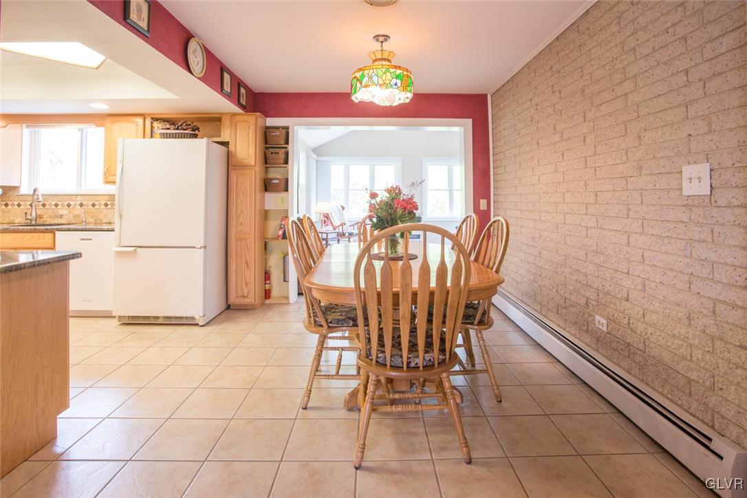 1083 State Park Road Wind Gap, PA 18091 - Photo 11 of 36 Gallery Image 11