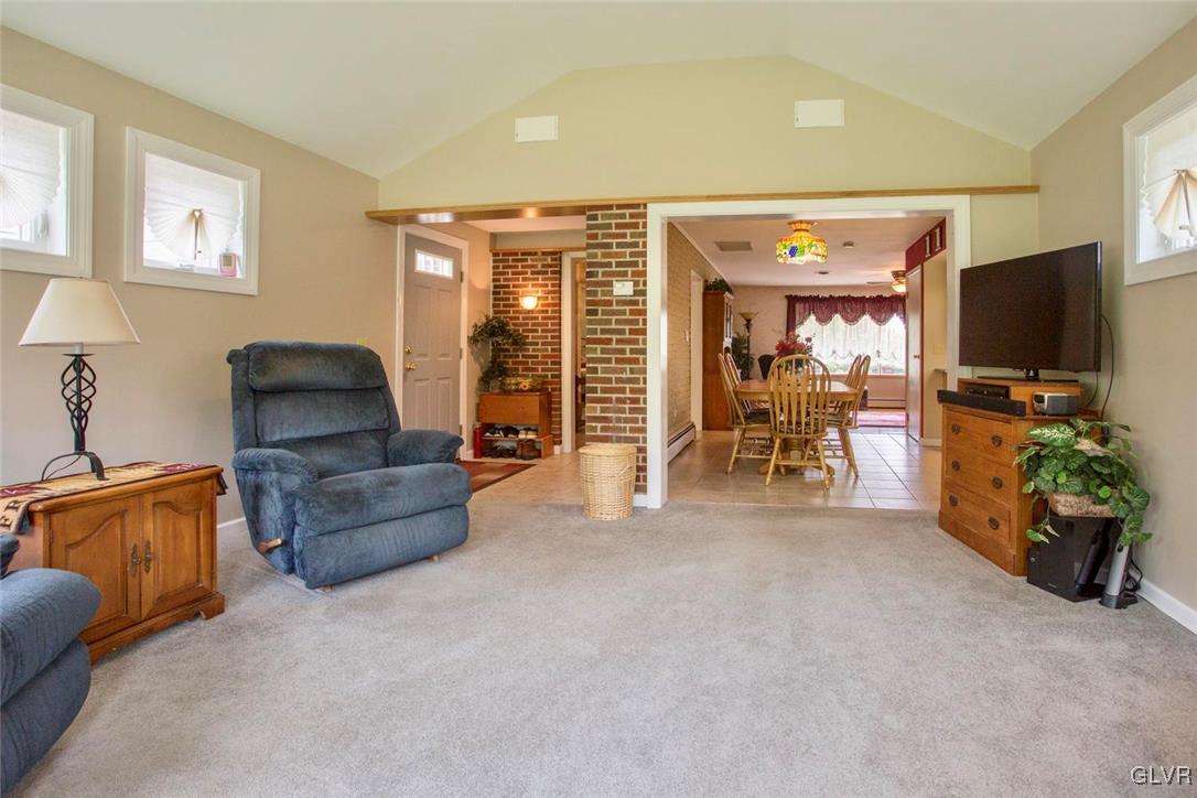 1083 State Park Road Wind Gap, PA 18091 - Photo 13 of 36 Gallery Image 13