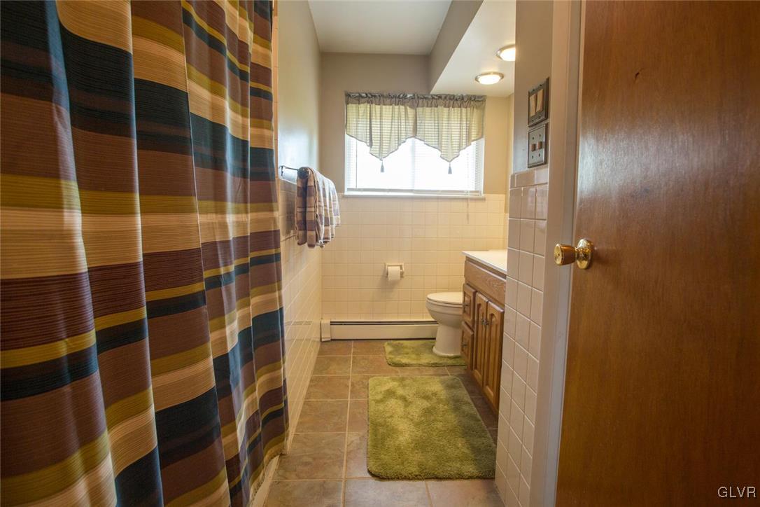 1083 State Park Road Wind Gap, PA 18091 - Photo 24 of 36 Gallery Image 24