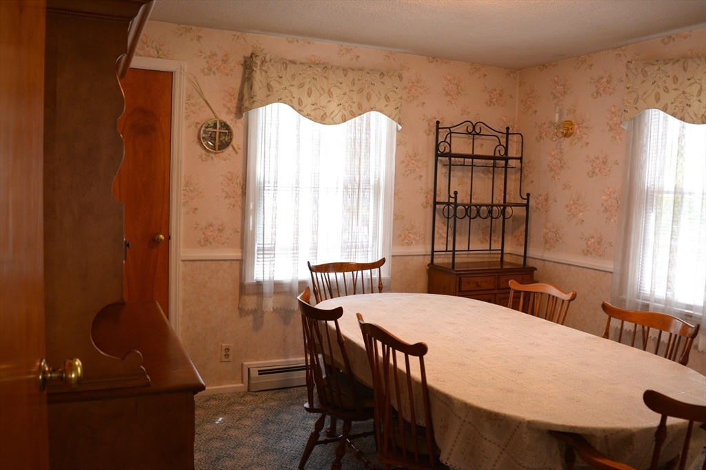20 Exeter Street West Springfield, MA 01089 - Photo 24 of 42