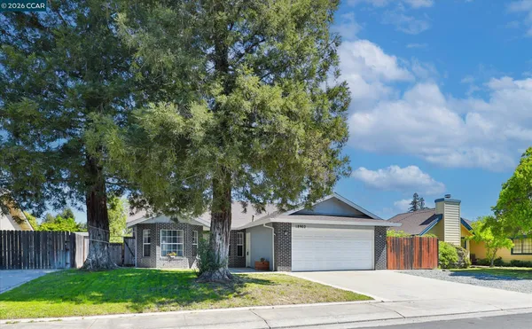 $519,000 | 18902 Arrowhead Drive, Lockeford, CA 95237