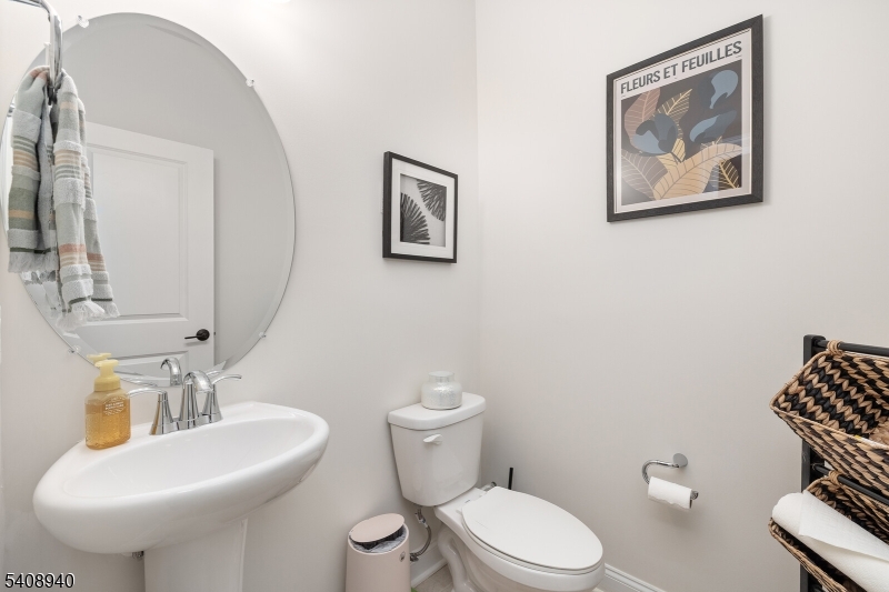 4 Marigold Court Warren, NJ 07059 - Photo 24 of 28